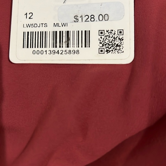 NWT lululemon athletica InStill HR Tight 25”. Size 12. Color MLWI - Mulled Wine. - Picture 5 of 9